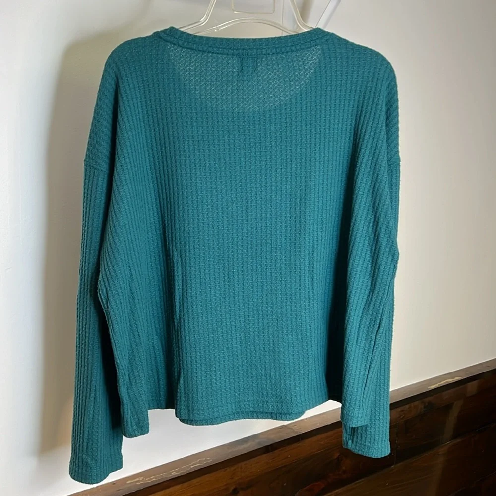 Gap Teal Waffle Knit Long Sleeve Top- L - Picture 2 of 5